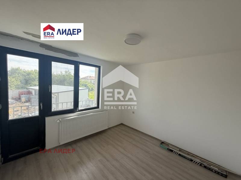 Продава КЪЩА, гр. Мартен, област Русе, снимка 10 - Къщи - 54630460