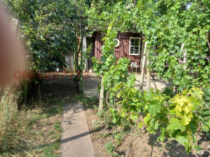 Продава ВИЛА, гр. Вълчи дол, област Варна