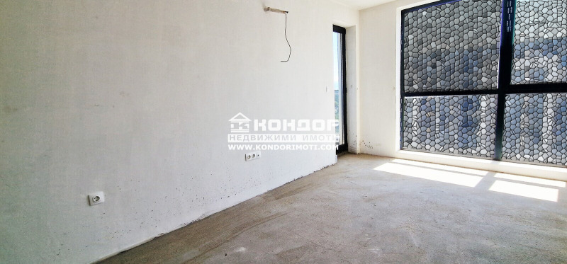 Eladó  2 hálószobás Plovdiv , Centar , 100 négyzetméter | 67768037 - kép [2]