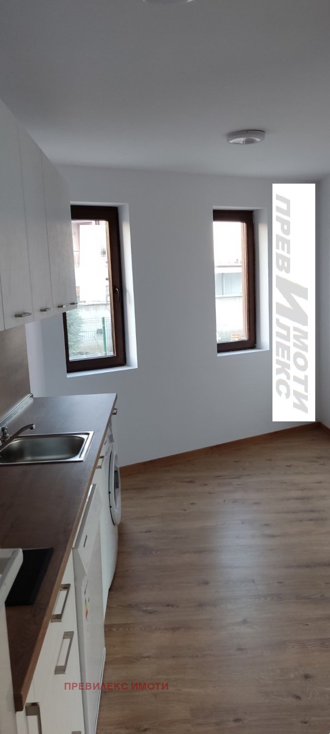 Na prodej  3 ložnice Plovdiv , Christo Smirnenski , 187 m2 | 78847745 - obraz [4]