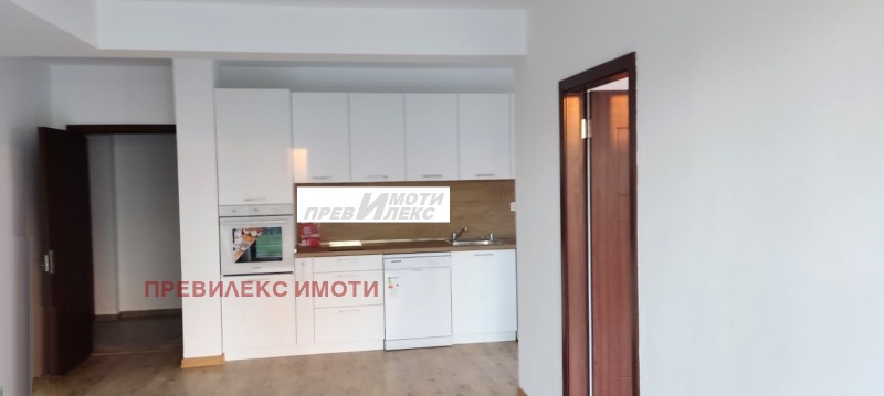 Na prodej  3 ložnice Plovdiv , Christo Smirnenski , 187 m2 | 78847745