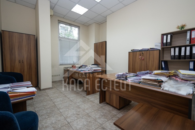 Продава  Офис град София , Център , 357 кв.м | 40089951 - изображение [9]