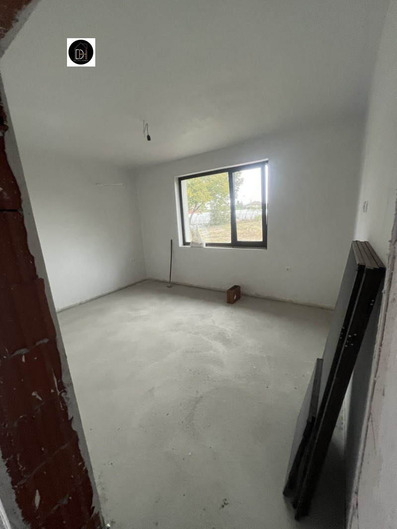 Myytävänä  Talo Plovdivin alue , Kostievo , 130 neliömetriä | 81823758 - kuva [5]