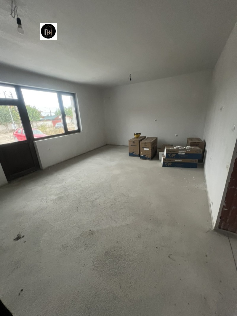 Myytävänä  Talo Plovdivin alue , Kostievo , 130 neliömetriä | 81823758 - kuva [7]