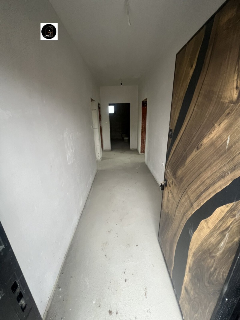 Myytävänä  Talo Plovdivin alue , Kostievo , 130 neliömetriä | 81823758 - kuva [4]
