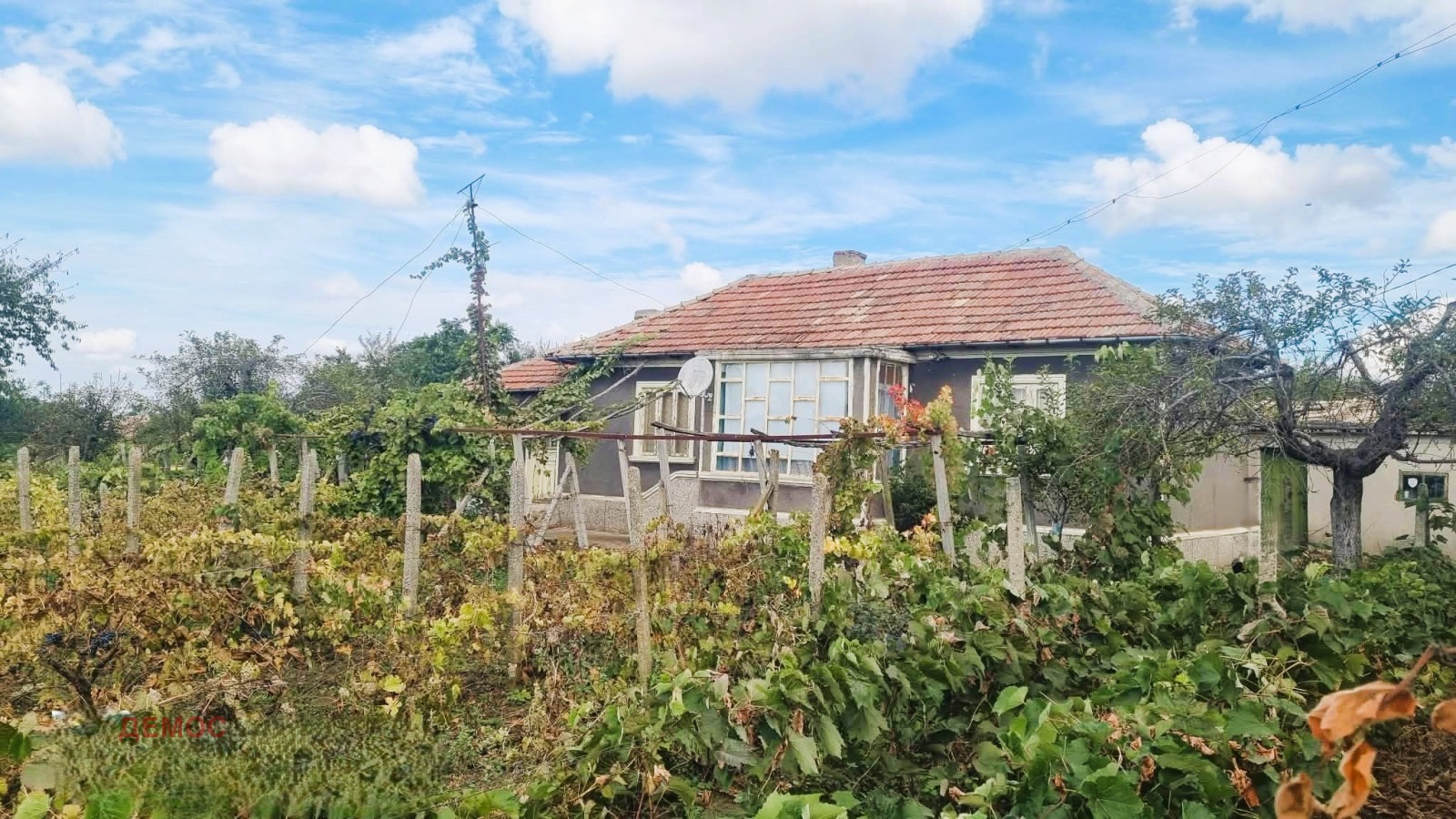 Продава КЪЩА, с. Белгун, област Добрич