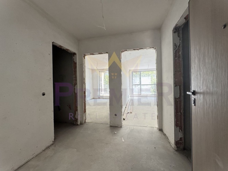 Na prodej  1 ložnice Sofia , Malinova dolina , 75 m2 | 62838626 - obraz [3]