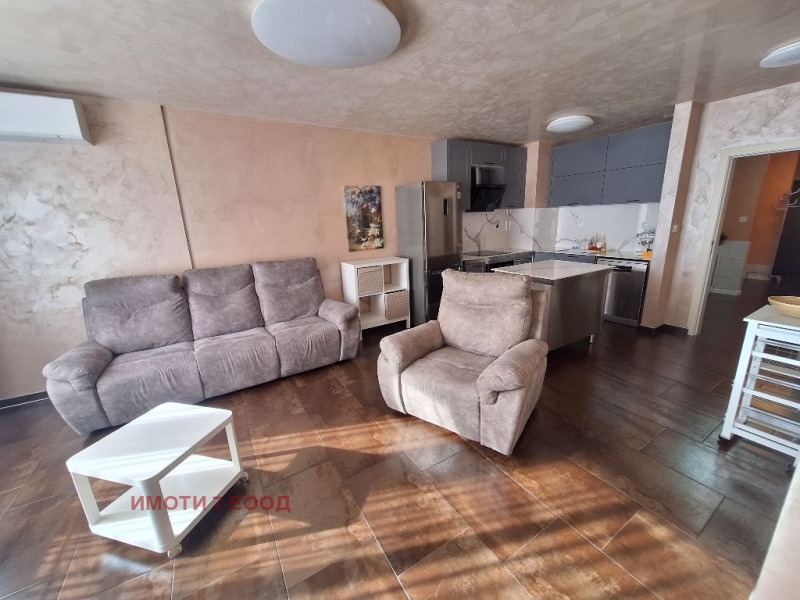 Продава 4-СТАЕН, гр. София, Борово, снимка 3 - Апартаменти - 52203224