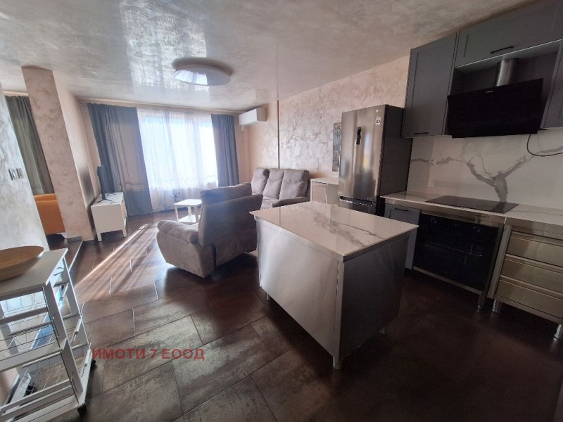 Продава 4-СТАЕН, гр. София, Борово, снимка 2 - Апартаменти - 52203224