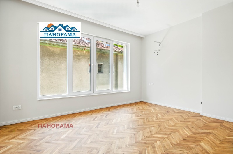 Til salgs  Husetasje Plovdiv , Kamenitsa 1 , 213 kvm | 64777394 - bilde [9]