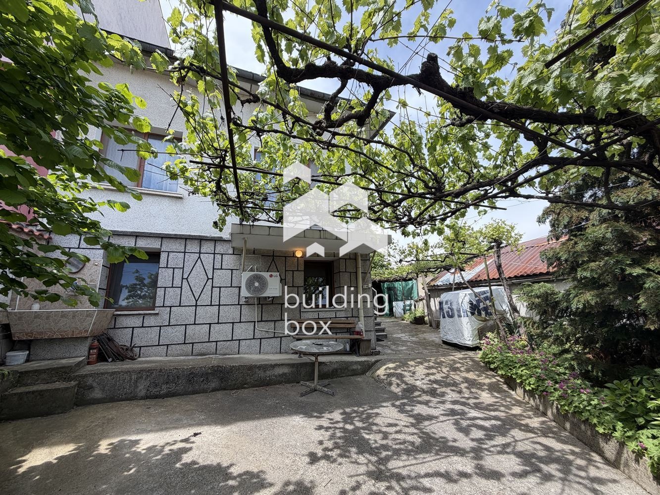 Продава КЪЩА, гр. София, с. Лозен, снимка 3 - Къщи - 56651838