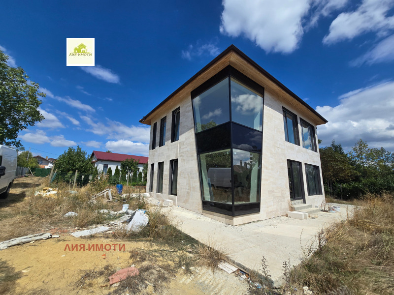 Продава КЪЩА в област Варна, с. Здравец - 171 кв.м / 379 999 € » 743 213.44 лв., ЛИЯ ИМОТИ