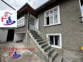 Продава къща град Шумен Пазара - [1] 