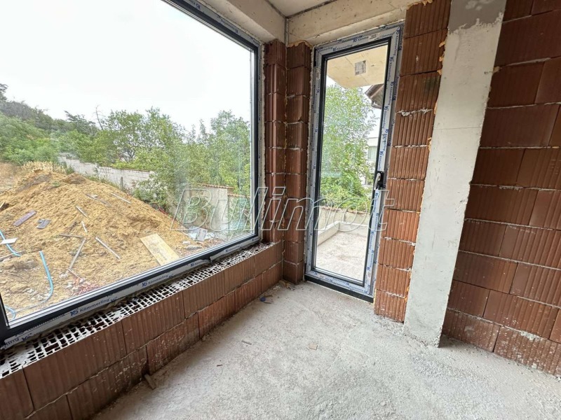 Продава  2-стаен град Варна , Левски 1 , 76 кв.м | 86707975 - изображение [8]