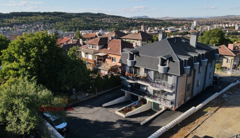 Продава  3-стаен град Перник , Център , 120 кв.м | 74896685 - изображение [17]