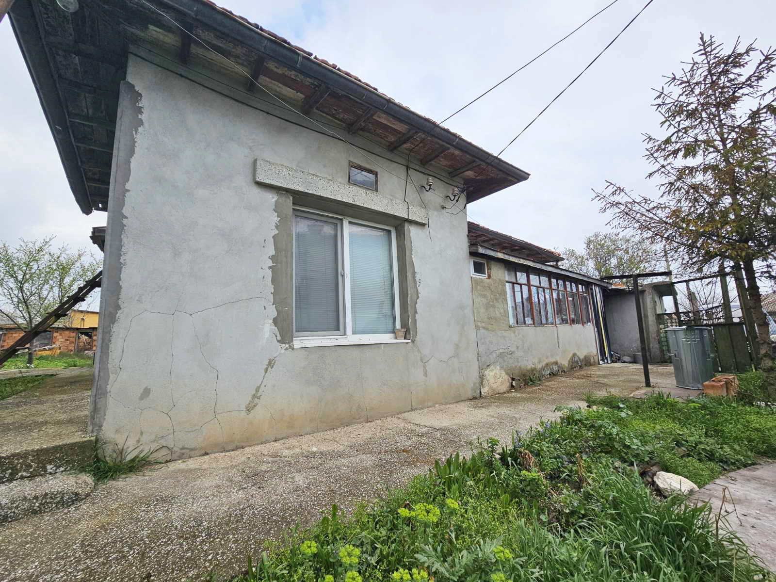 Продава КЪЩА, гр. Балчик, област Добрич, снимка 2 - Къщи - 49895369