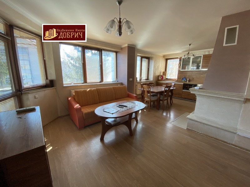 Продава МНОГОСТАЕН в град Добрич, Център - 130 кв.м / 140 000 € » 273 816.20 лв., ДОБРИЧ ИМОТИ 21