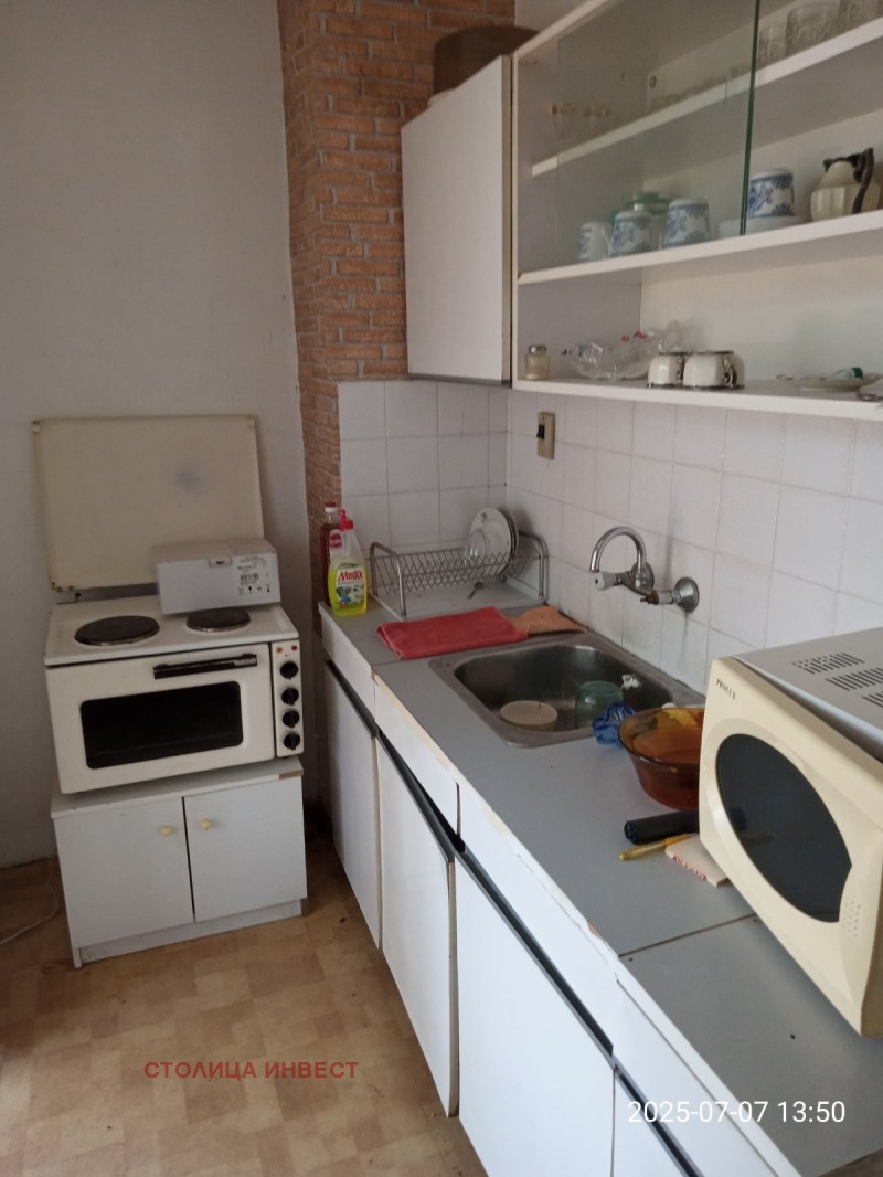 Продава  1-стаен област Русе , гр. Бяла , 40 кв.м | 27865683