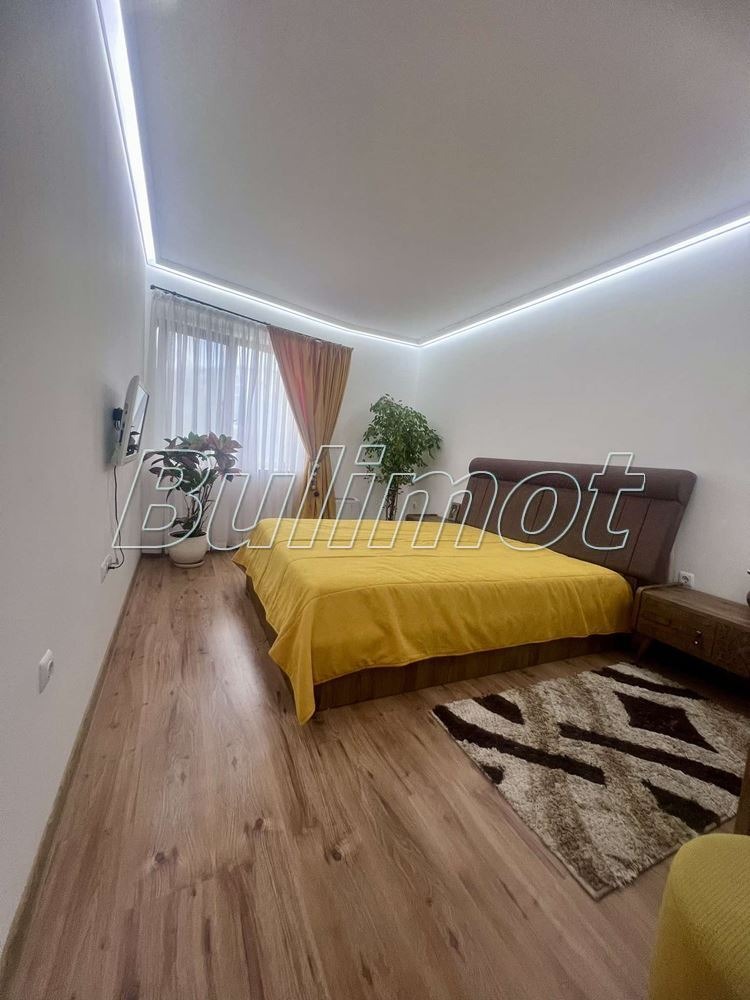 À venda  2 quartos Varna , k.k. Sv.Sv. Konstantin i Elena , 120 m² | 91432594 - imagem [7]