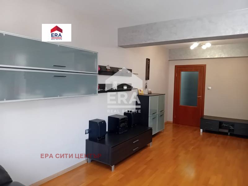 Продава 3-СТАЕН, гр. Стара Загора, Център, снимка 2 - Aпартаменти - 49524711