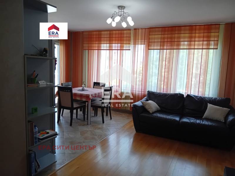 Продава 3-СТАЕН, гр. Стара Загора, Център, снимка 1 - Aпартаменти - 49524711