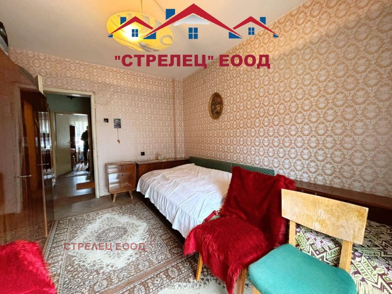 Продава 3-СТАЕН, гр. Добрич, Център, снимка 6 - Апартаменти - 52687514