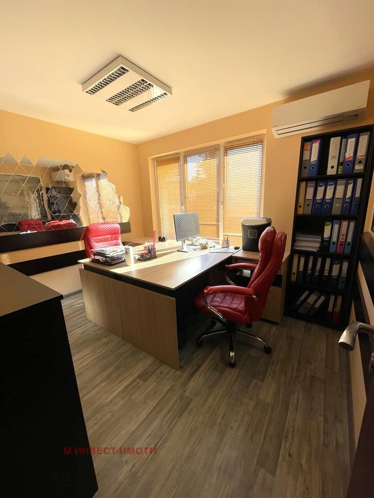 En venta  Oficina Plovdiv , Tsentar , 175 metros cuadrados | 93259646 - imagen [10]