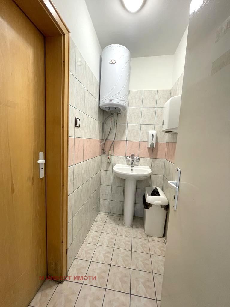 En venta  Oficina Plovdiv , Tsentar , 175 metros cuadrados | 93259646 - imagen [11]