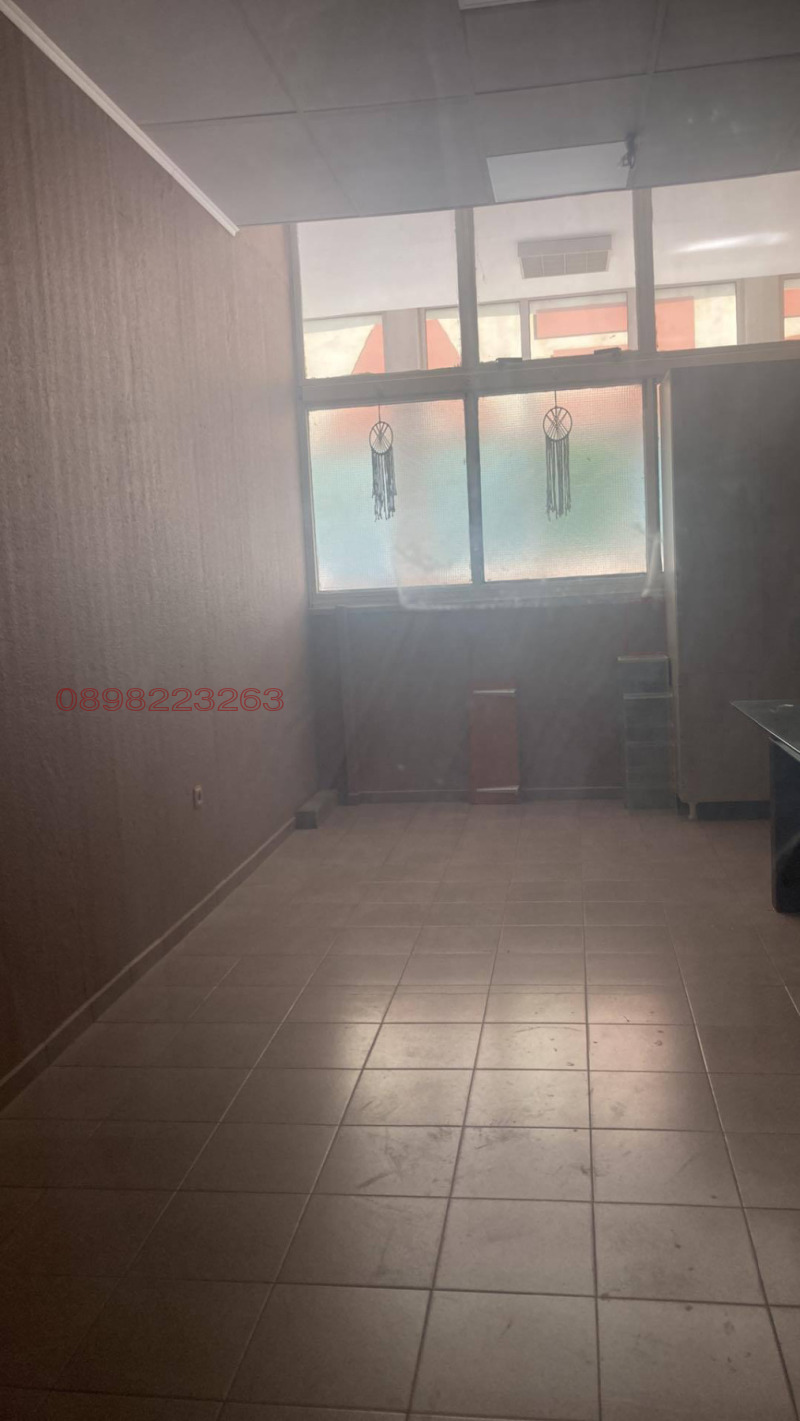 De vânzare  Birou Plovdiv , Traciia , 18 mp | 47846573