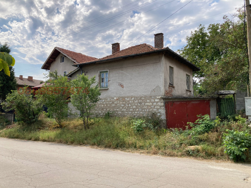 Продава КЪЩА, с. Опицвет, област София област