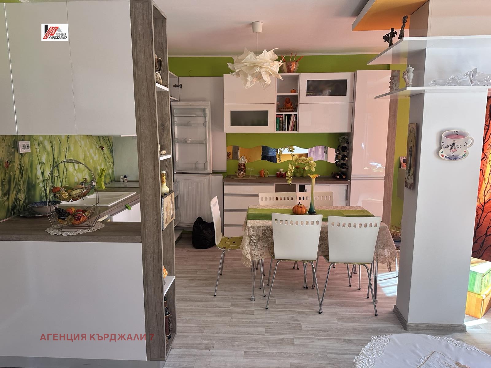 Продава 2-СТАЕН, гр. Кърджали, Център, снимка 3 - Апартаменти - 54110356