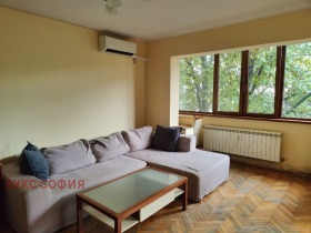 1 quarto Lozenec, Sofia 2