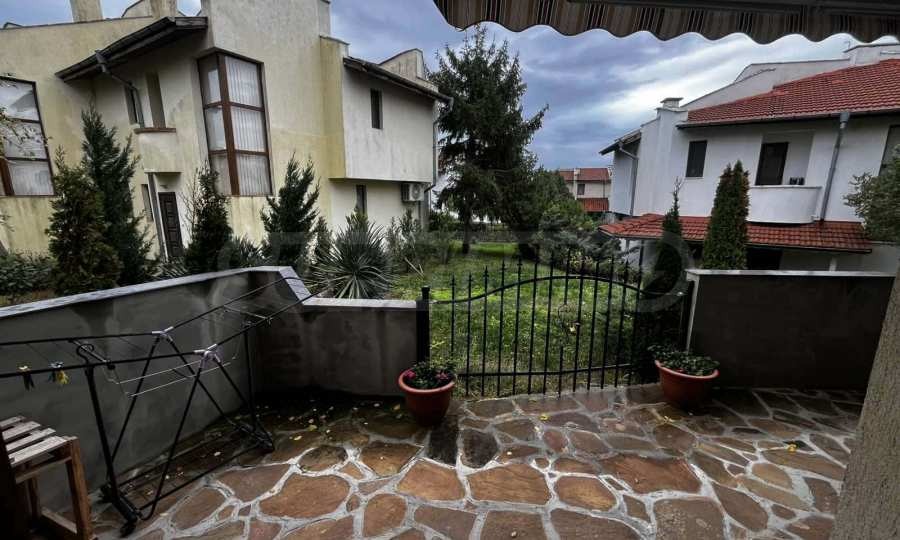 Продава ВИЛА, с. Кошарица, област Бургас