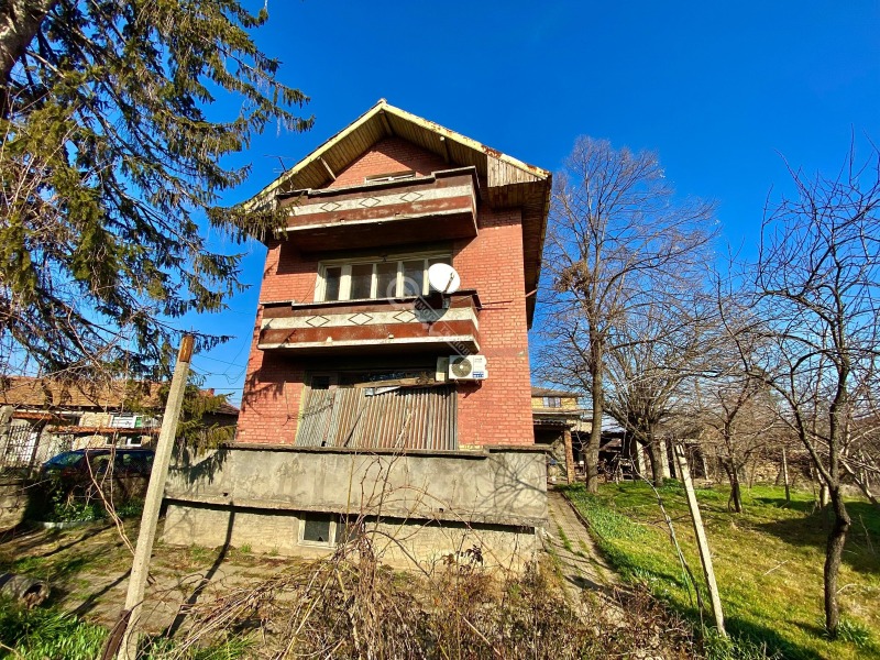 Продава КЪЩА в област Велико Търново, гр. Горна Оряховица - 120 кв.м / 53 685.65 € » 105 000 лв., ИМОТИ ТЪРНОВГРАД