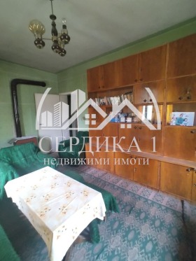 Продажба на имоти в с. Марикостиново, област Благоевград - изображение 1 