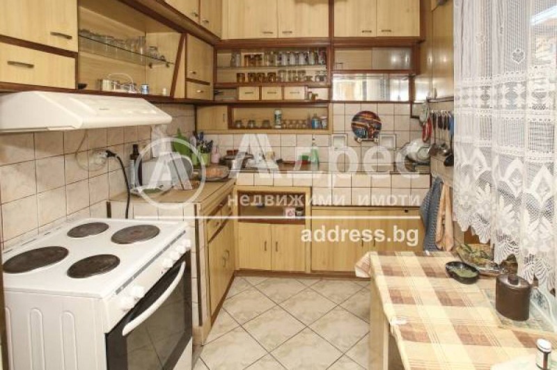 In vendita  Casa Sofia , Bankia , 198 mq | 48630085 - Immagine [10]