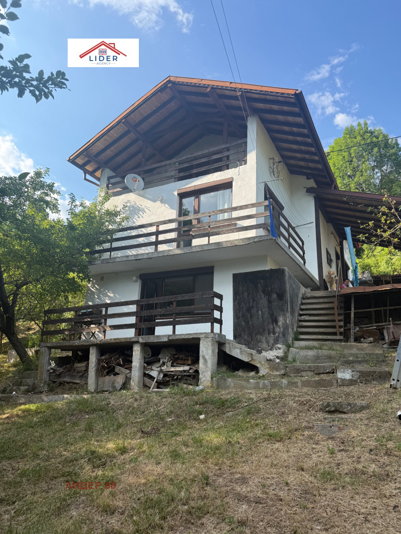 Satılık  Ev bölge Gabrovo , Kravenik , 120 metrekare | 73023092