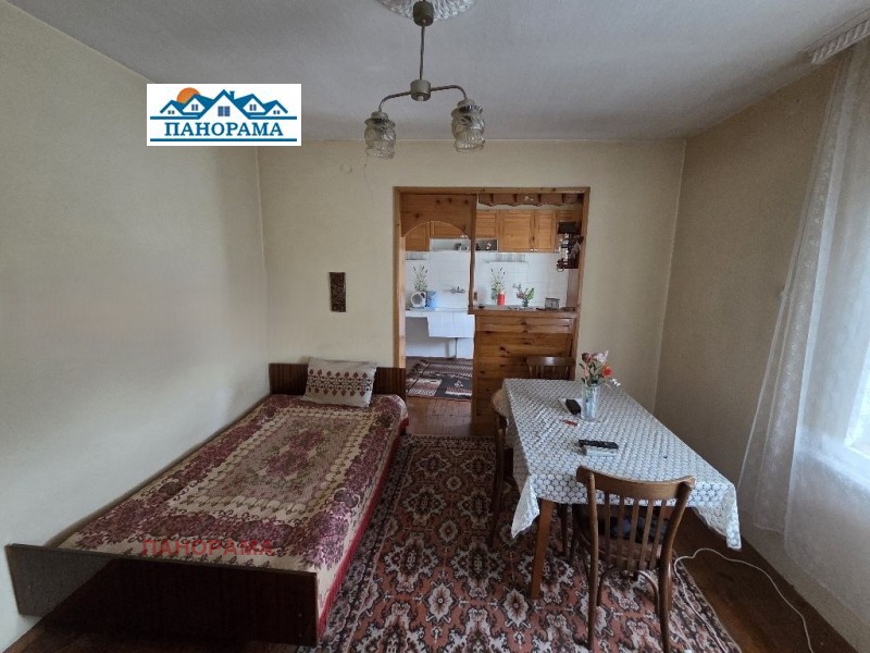 Продава КЪЩА, с. Кадиево, област Пловдив, снимка 6 - Къщи - 52847421