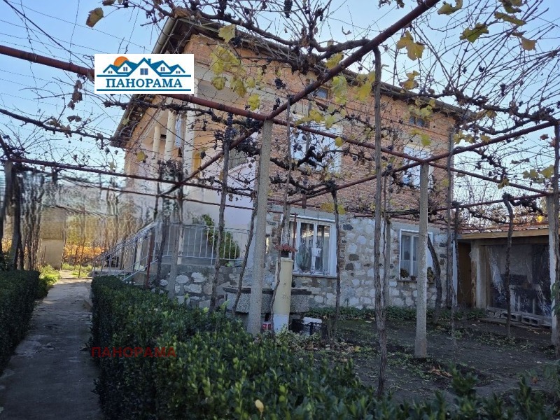 Продава КЪЩА, с. Кадиево, област Пловдив, снимка 2 - Къщи - 52847421