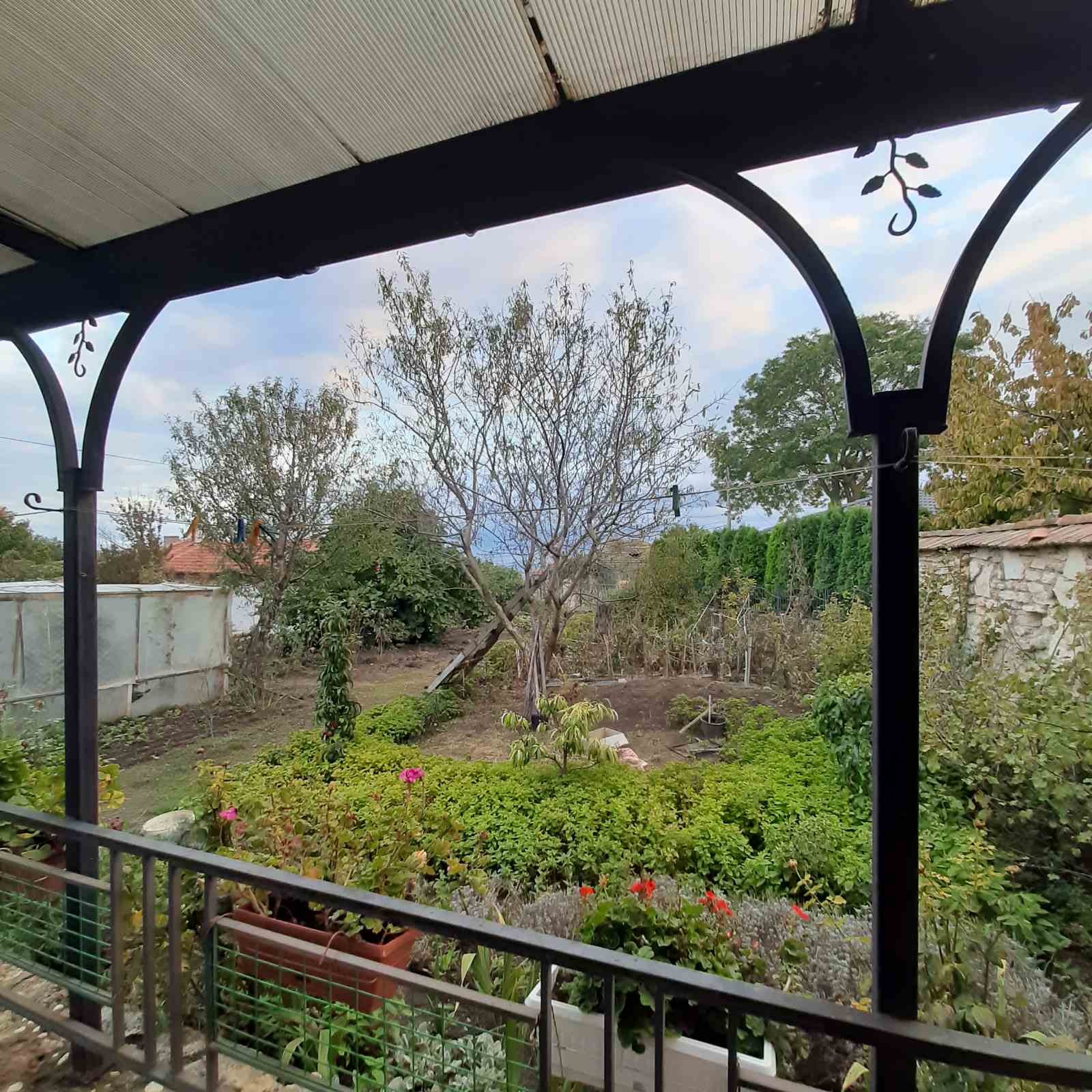 Продава КЪЩА, гр. Балчик, област Добрич, снимка 5 - Къщи - 53615947