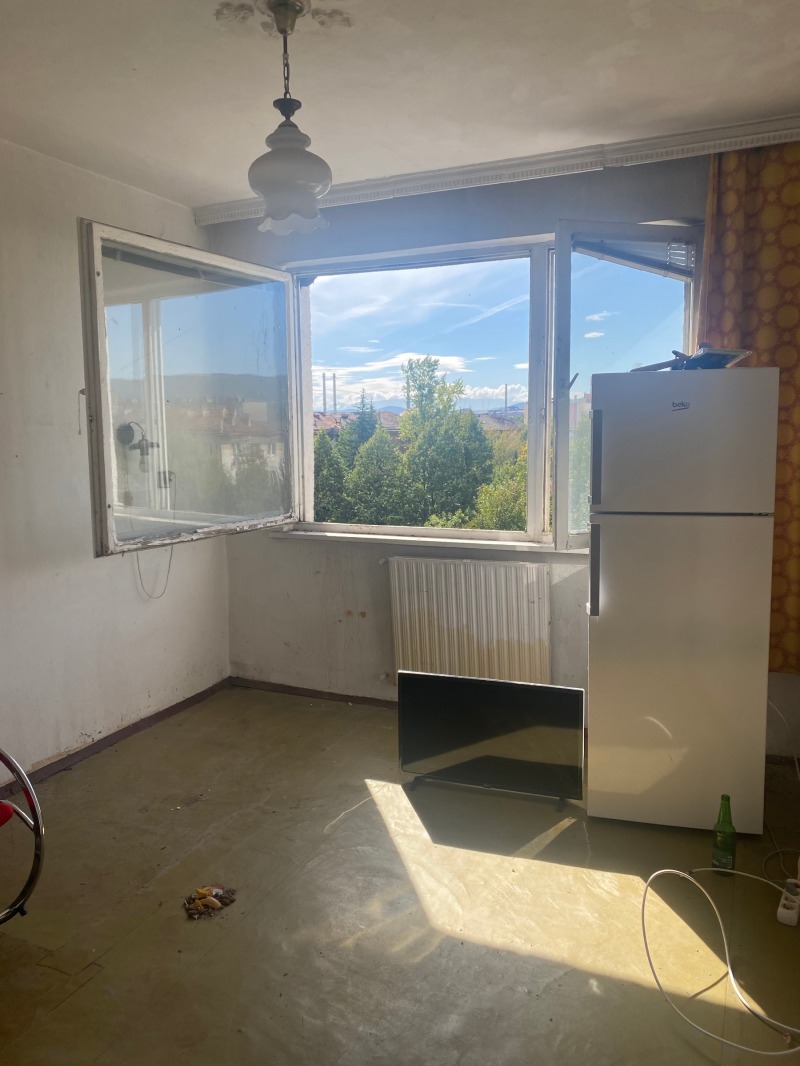 In vendita  Studio Pernik , Iztok , 39 mq | 43893680 - Immagine [6]