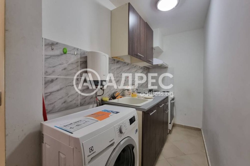 Na sprzedaż  Studio Sofia , Ljulin 8 , 29 mkw | 71649027 - obraz [3]