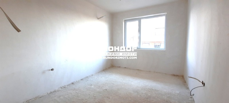 De vânzare  1 dormitor Plovdiv , Vâstaniciesci , 100 mp | 88125170 - imagine [3]