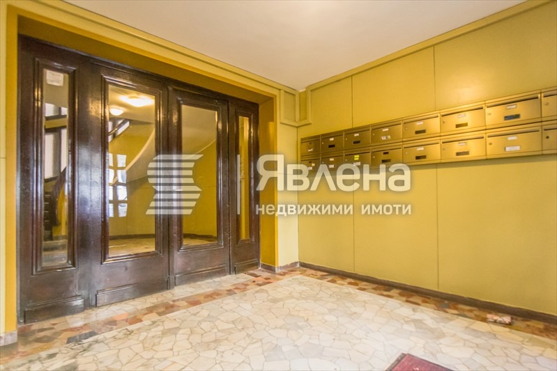 Продава  Многостаен град София , Докторски паметник , 250 кв.м | 44651667 - изображение [2]
