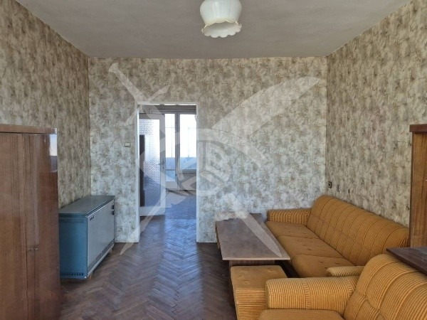 Продава МНОГОСТАЕН, гр. Бургас, Център, снимка 2 - Апартаменти - 52686540