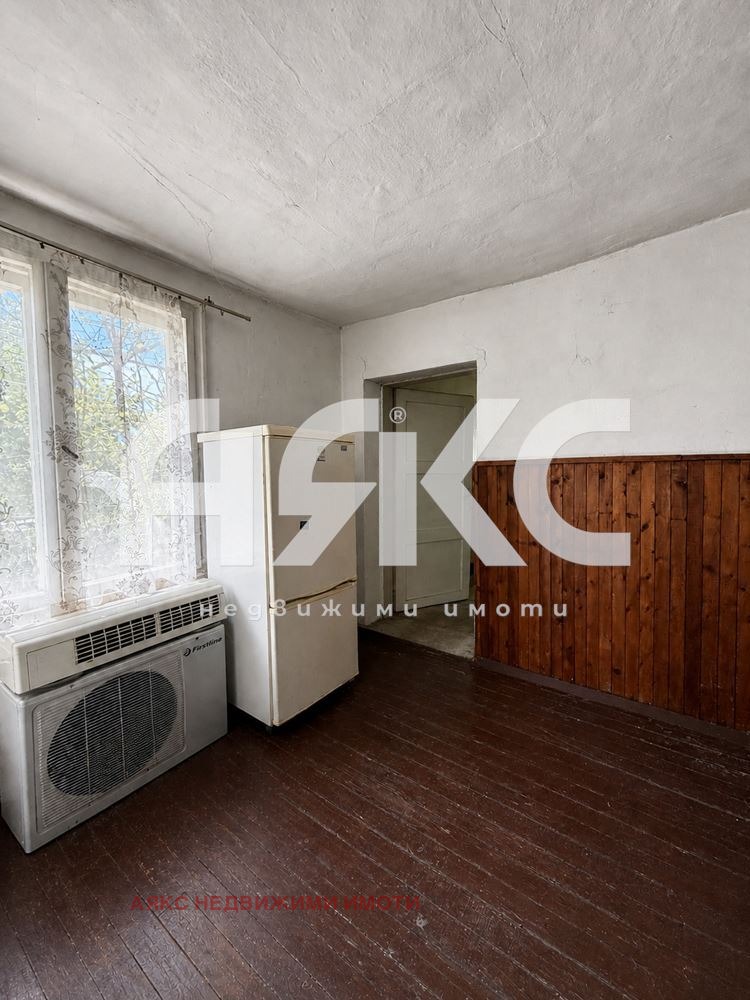 Продава КЪЩА, с. Николичевци, област Кюстендил, снимка 8 - Къщи - 54423825