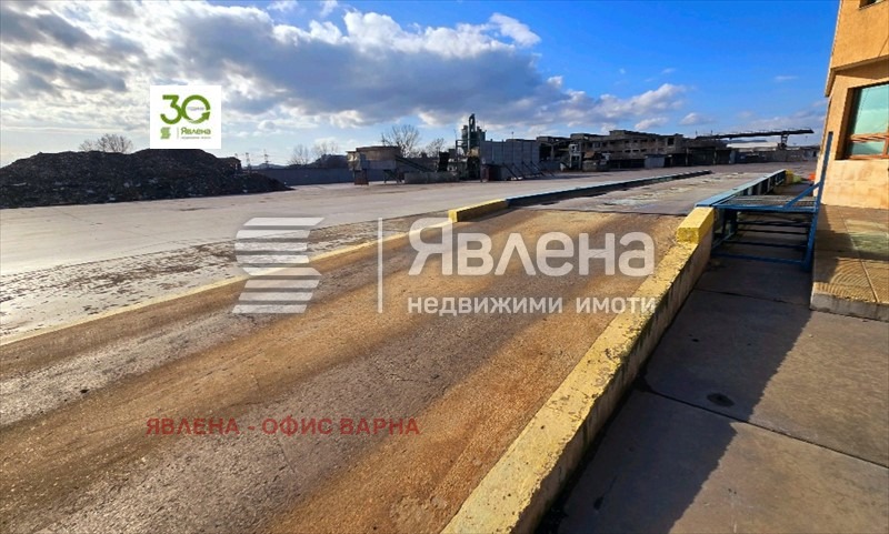Продава ПРОМ. ПОМЕЩЕНИЕ, гр. Девня, област Варна, снимка 3 - Производствени сгради - 55684322