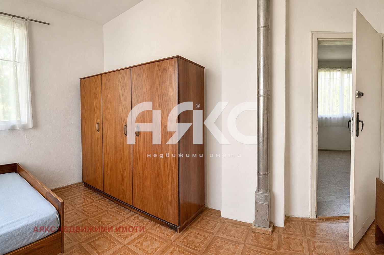 Продава КЪЩА, с. Николичевци, област Кюстендил, снимка 5 - Къщи - 54423825