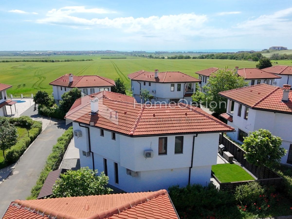 Продава КЪЩА, гр. Ахелой, област Бургас, снимка 4 - Къщи - 54706803