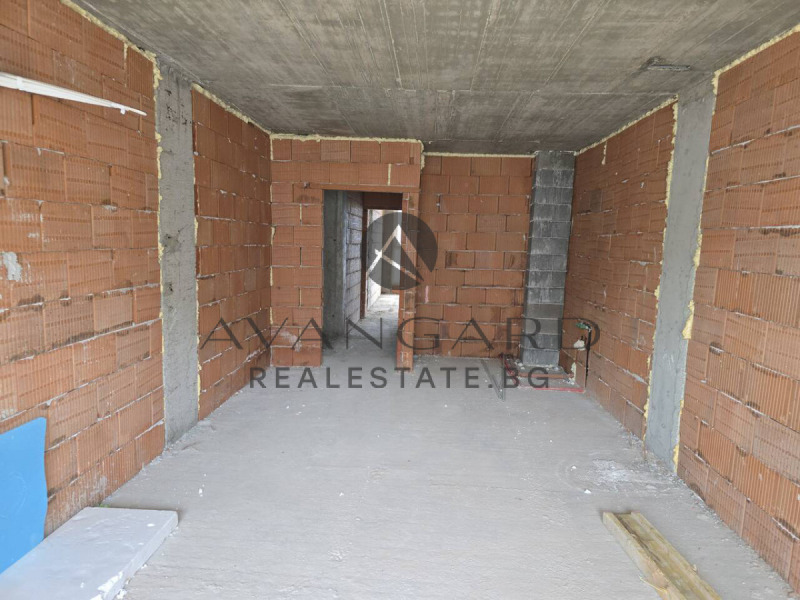 Продава 2-СТАЕН в град Пловдив, Кючук Париж - 75 кв.м / 94 149 € » 184 139.44 лв., АВАНГАРД РИЪЛ ЕСТЕЙТ